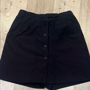 Classic Black Button-Front Lizgolf Size 12 Skort